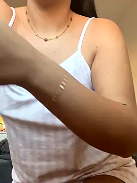 Kerysmae online show from November 25, 9:31 am