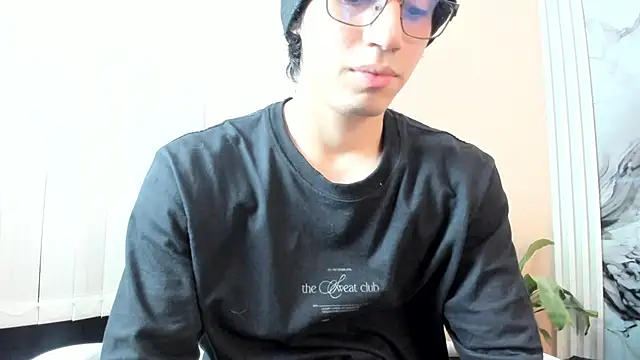 eren jeager online show from February 19, 1:56 am