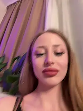 GraceSecrettt online show from April 3, 7:56 pm