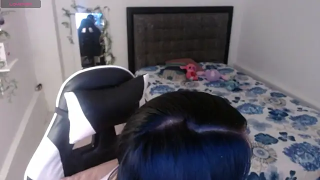 Snapshot of Ariel_Laurentt chatting on July 17, 4:19 am Ariel Laurentt online show from July 17, 4:19 am