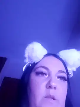 Vannesitta online show from February 12, 1:33 am