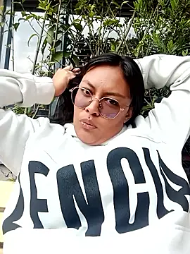 Chantal sex22 online show from December 22, 5:43 pm