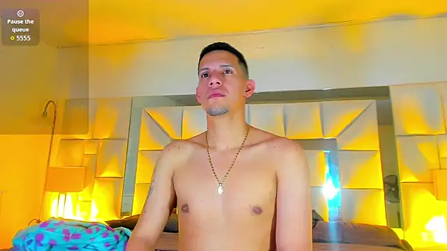 Snapshot of Sebastian_Smith__ chatting on February 10, 11:25 am Sebastian Smith online show from February 10, 11:25 am