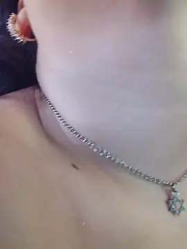 Roxxie saenz   online show from November 29, 11:02 am