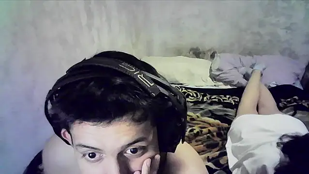 Snapshot of Giby_Grace chatting on January 17, 5:12 am Giby Grace online show from January 17, 5:12 am