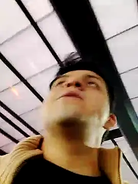 Snapshot of Giby_Grace chatting on April 15, 1:01 am Giby Grace online show from April 15, 1:01 am