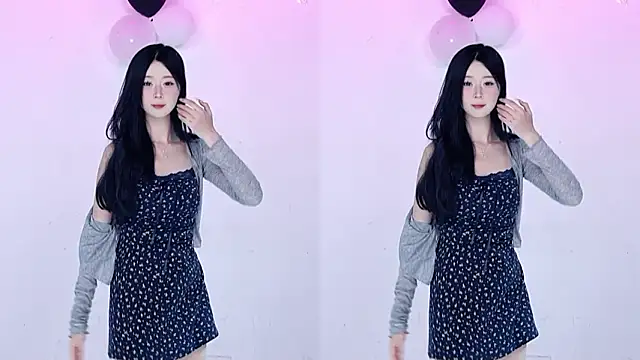 CM---002 online show from March 2, 1:30 am