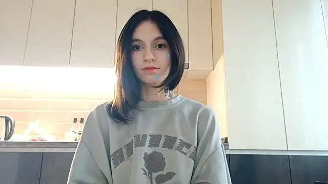 Snapshot of KennaElse chatting on November 21, 10:25 am KennaElse online show from November 21, 10:25 am