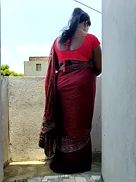 Desicouple1706 online show from April 25, 6:49 am