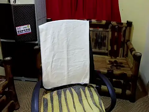 lovelyxmorena online show from February 25, 1:32 pm