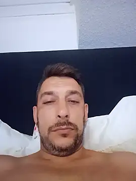 Snapshot of sergio11x chatting on July 20, 12:58 am sergio11x online show from July 20, 12:58 am