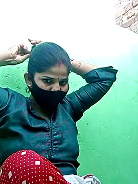 Snapshot of Hot_kire chatting on December 16, 10:09 am Hot kire online show from December 16, 10:09 am