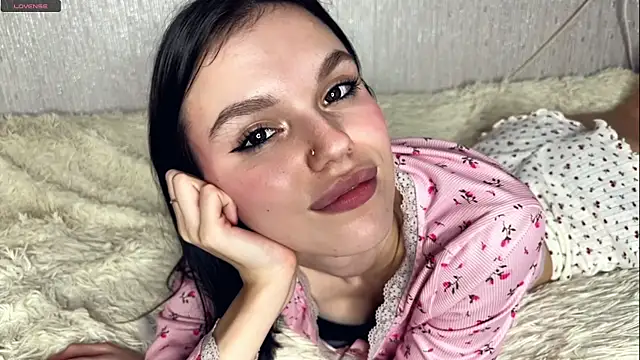 StacieGregoreski online show from December 16, 12:10 pm