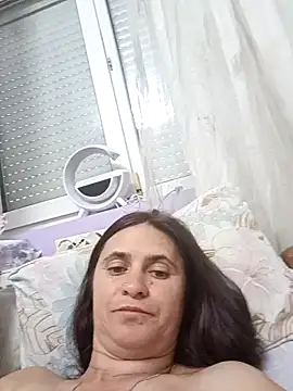 Snapshot of stropinela23 chatting on June 7, 2:10 pm stropinela23 online show from June 7, 2:10 pm
