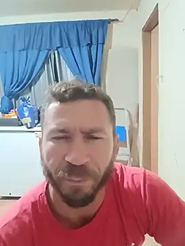 RobertoLuiz84 online show from May 14, 4:52 am