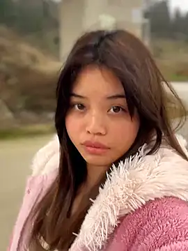 Toffee-00 online show from February 19, 7:04 am