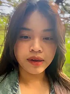 Toffee-00 online show from April 18, 9:35 am