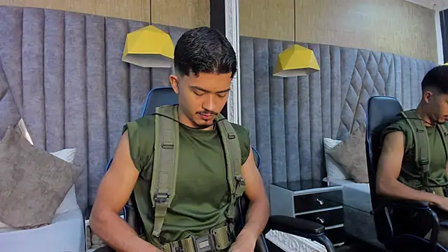 NicolaiKarav online show from November 30, 11:47 am