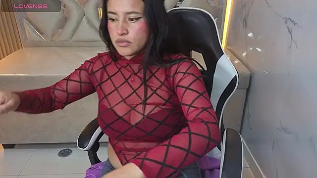 Kasandra tx  online show from November 24, 8:08 pm