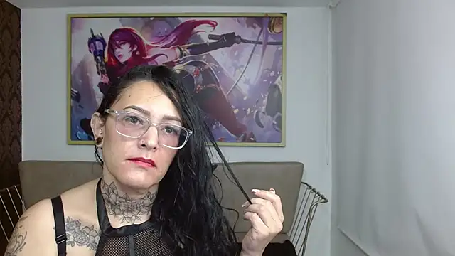 Roxanne vale online show from November 24, 8:08 pm