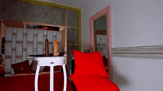 Snapshot of Paris_Jackzon chatting on January 31, 8:29 pm Paris Jackzon online show from January 31, 8:29 pm