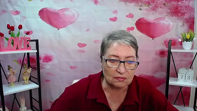 OlgaLuck online show from May 13, 5:49 am