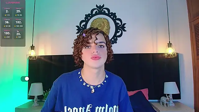 Skyee angel online show from March 24, 8:14 pm