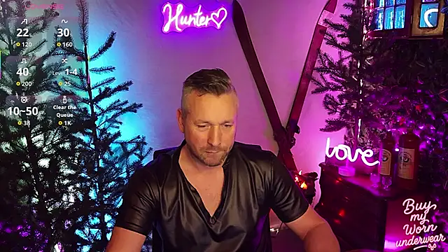 Snapshot of Hunter_Fl chatting on January 10, 5:26 pm Hunter Fl online show from January 10, 5:26 pm