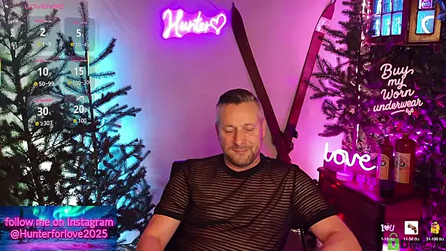 Snapshot of Hunter_Fl chatting on February 12, 5:08 pm Hunter Fl online show from February 12, 5:08 pm