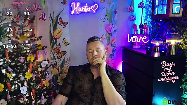 Hunter Fl online show from March 12, 4:46 pm