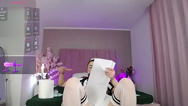 DeniseSun online show from April 3, 3:15 am