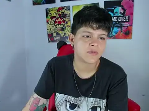  ian sweet online show from December 17, 7:42 pm