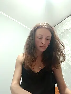 Snapshot of AlisKiv chatting on November 25, 7:03 pm AlisKiv online show from November 25, 7:03 pm