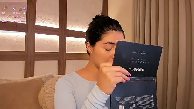 SarhaVega online show from February 12, 12:11 pm