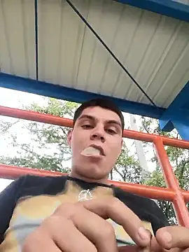 sebastianfelipe online show from February 13, 4:58 pm