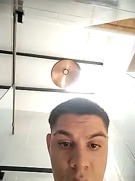 sebastianfelipe online show from March 31, 6:08 pm