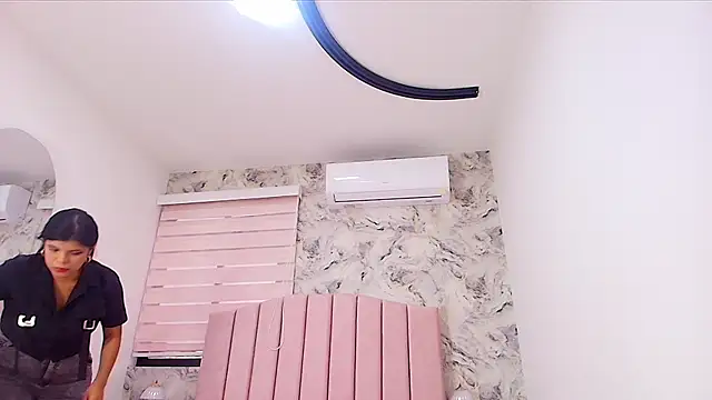 katsumi yan online show from January 11, 7:08 pm