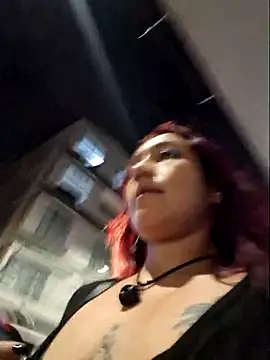 Snapshot of Eveeelyn25 chatting on February 15, 2:30 am Eveeelyn25 online show from February 15, 2:30 am