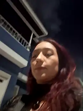 Snapshot of Eveeelyn25 chatting on March 15, 1:33 am Eveeelyn25 online show from March 15, 1:33 am