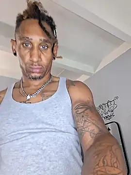 MTheRealrDLlongCrippler online show from March 16, 5:35 am