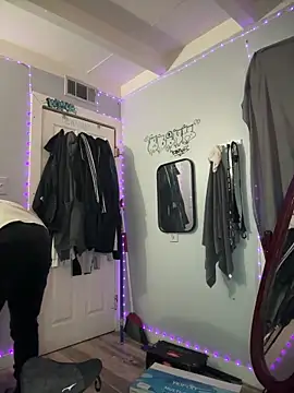 MTheRealrDLlongCrippler online show from March 21, 11:15 am