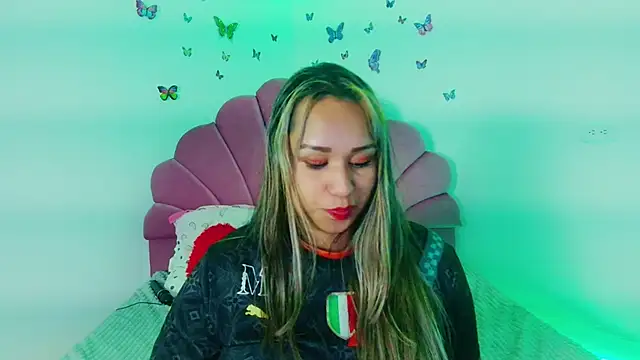 paula brausin  online show from February 17, 3:47 am