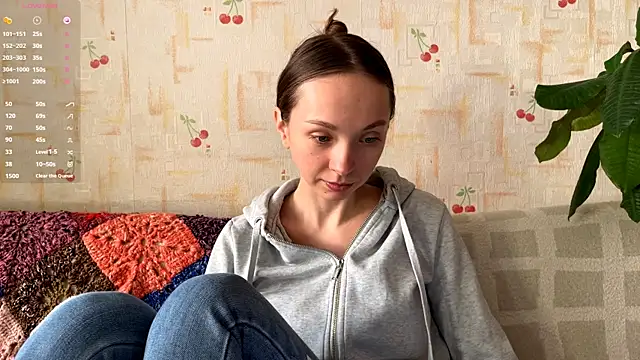 Snapshot of PaulaTisch chatting on February 18, 3:08 pm PaulaTisch online show from February 18, 3:08 pm