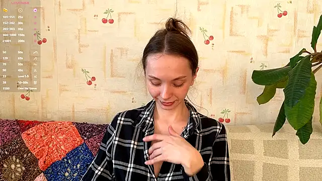 Snapshot of PaulaTisch chatting on February 20, 2:06 pm PaulaTisch online show from February 20, 2:06 pm