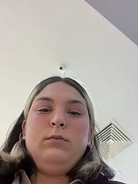 Snapshot of KateBurlesk chatting on February 11, 9:03 am KateBurlesk online show from February 11, 9:03 am