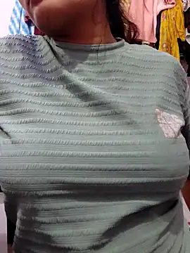 Snapshot of Hot_hania chatting on November 30, 3:05 pm Hot hania online show from November 30, 3:05 pm