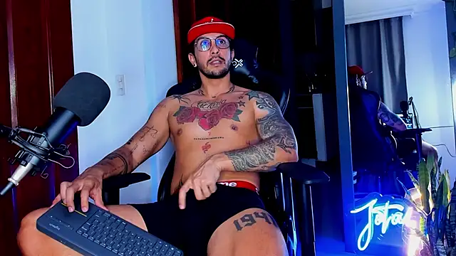 JotaCeliz online show from November 26, 11:28 pm