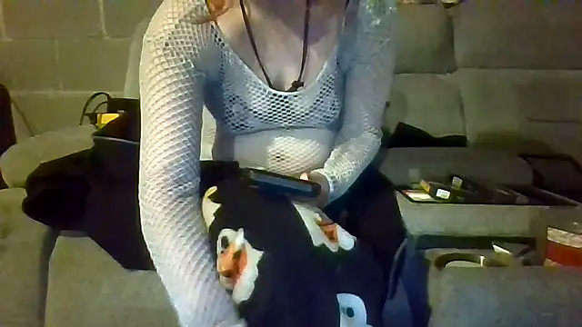 Snapshot of findom_mistressvampcandy chatting on December 3, 6:39 pm findom mistressvampcandy online show from December 3, 6:39 pm