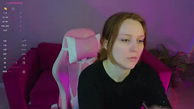 Ginger Kristin online show from February 8, 8:07 am