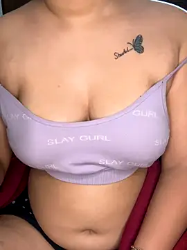 Snapshot of DivyaSharma999 chatting on November 27, 11:51 pm DivyaSharma999 online show from November 27, 11:51 pm